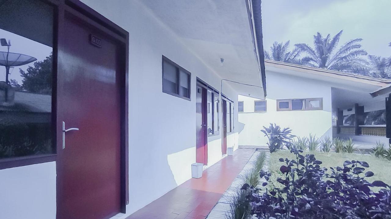 Burangrang Village Mitra Reddoorz Bogor Exterior foto